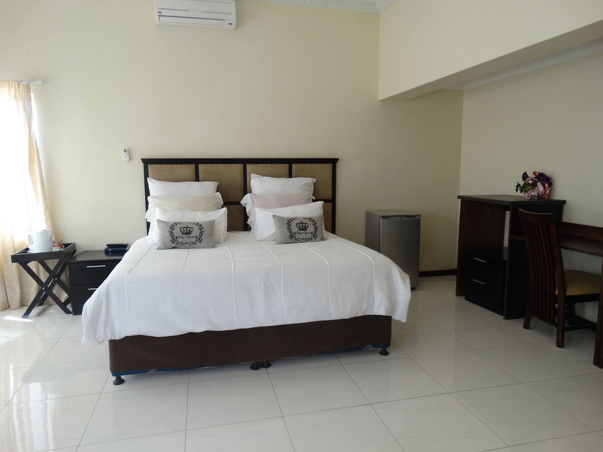Luxury, Home, Suite, Queen Bed
