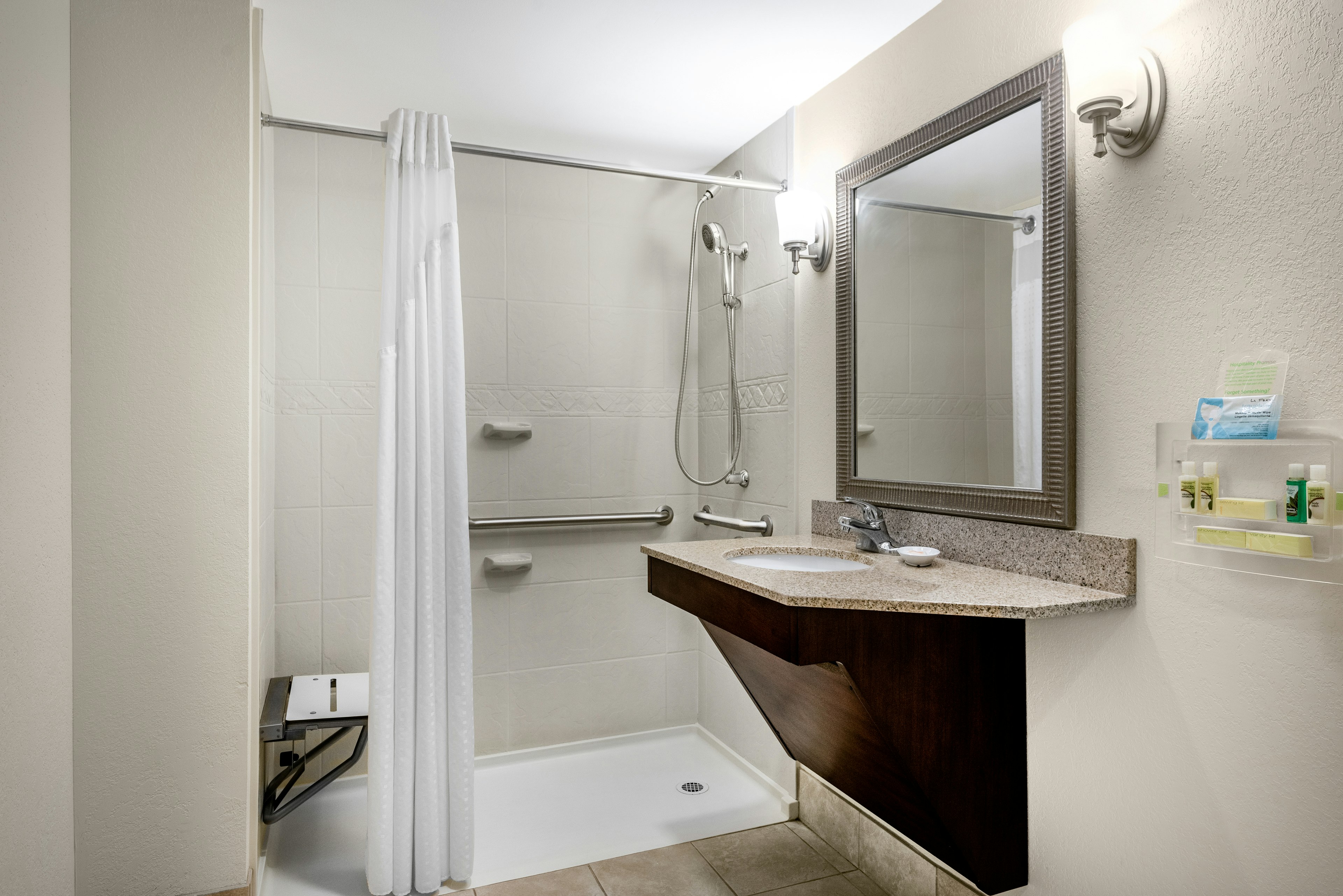 Holiday Inn Johnstown-Gloversville 63/66