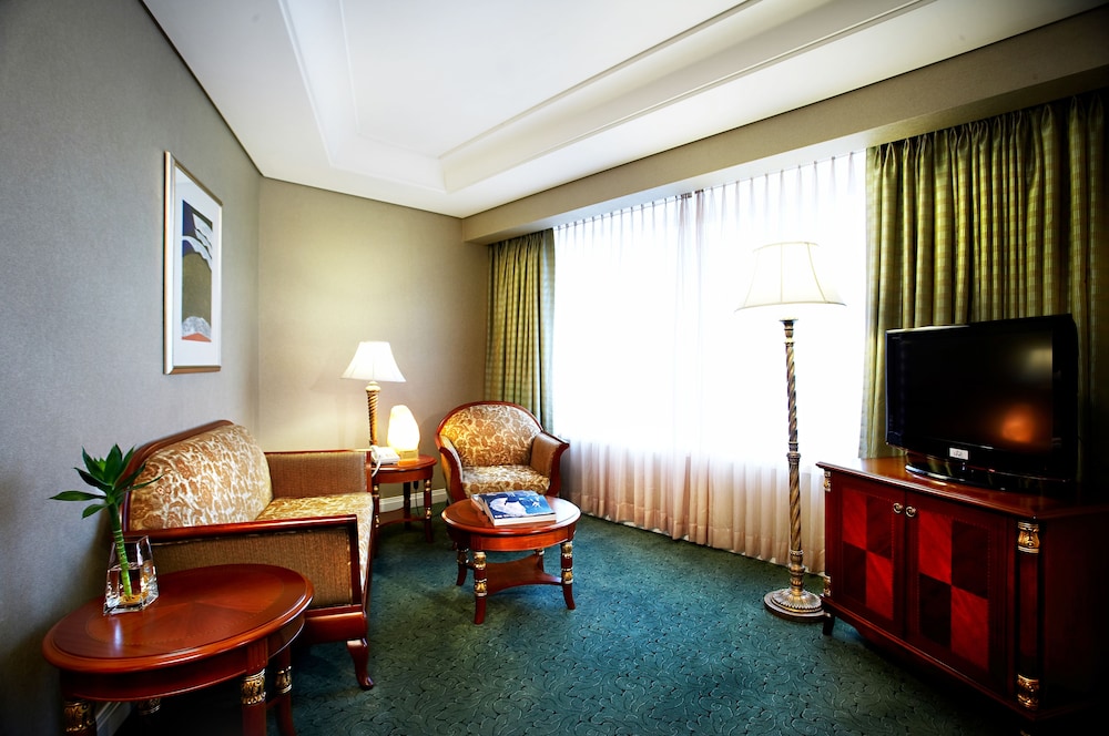 High1 Grand Hotel Main Tower (Ex Kangwonland Hotel) 37/46