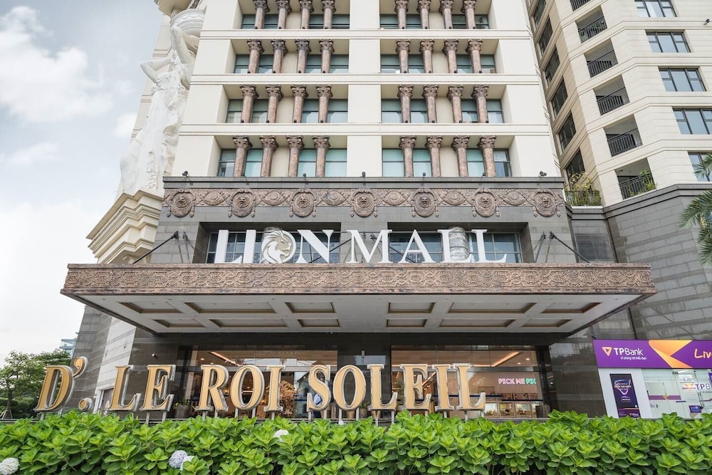 D Le Roi Soleil Premium Suites 3/50