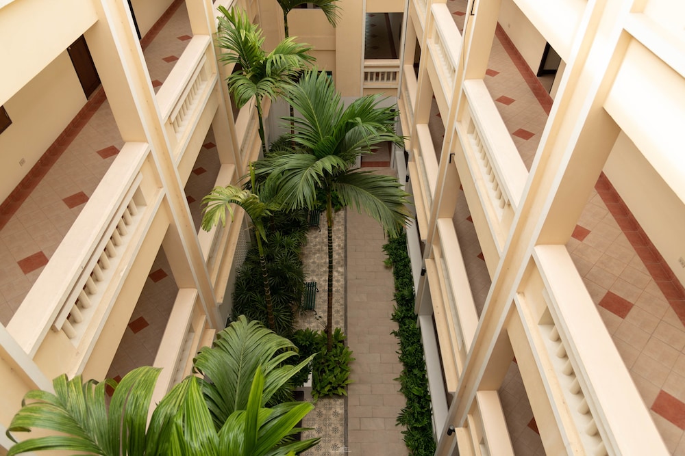 Park 38 Hotel 7/70