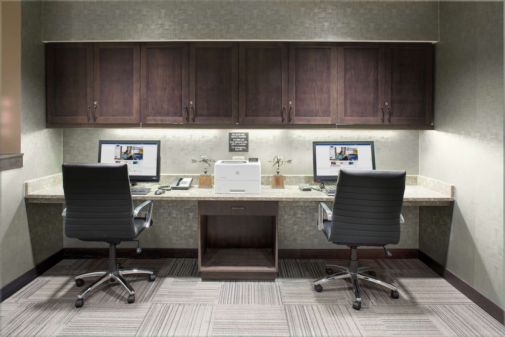 Hampton Inn And Suites Columbus Scioto Downs 35/40
