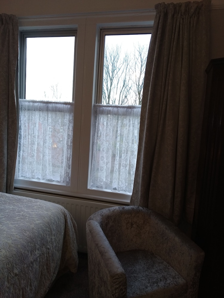 Anton Guest House Bed and Breakfast 29/50