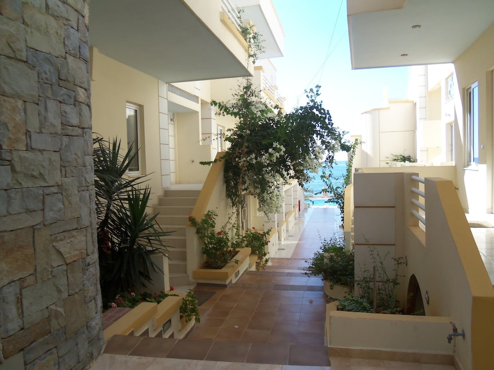 Ionio Star Hotel 40/46