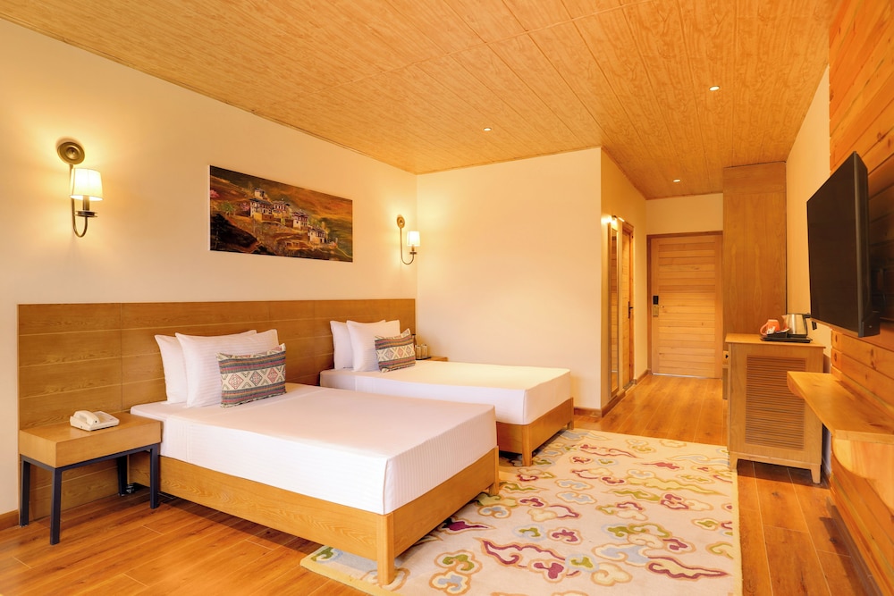 DELUXE, TWIN BEDS