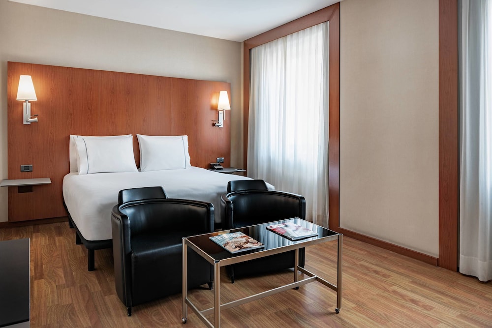 Ac Hotel Los Vascos 15/42