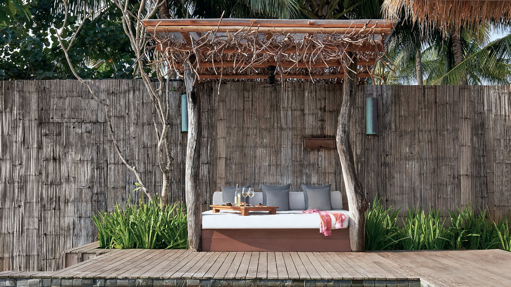 SONG SAA PRIVATE ISLAND 6/50