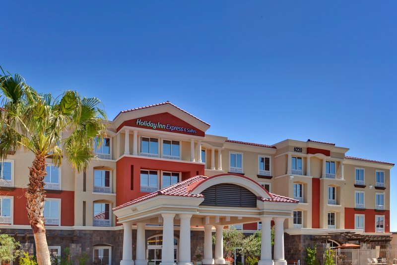 Holiday Inn Express & Suites Las Vegas SW Spring Valley, an IHG Hotel 3/55