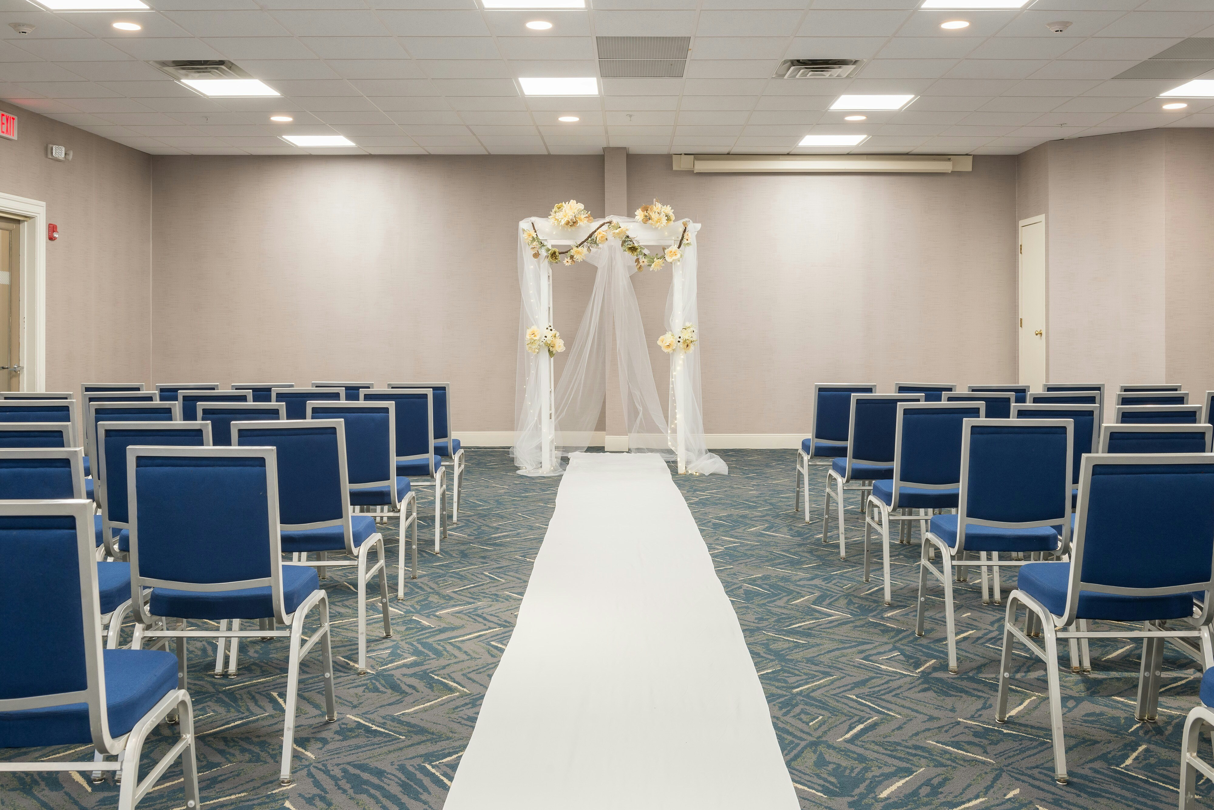 Four Points by Sheraton Eastham Cape Cod 33/42