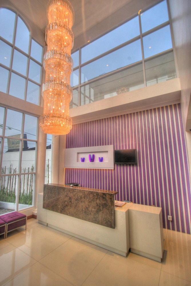 Vio Hotel Surapati Bandung 28/34