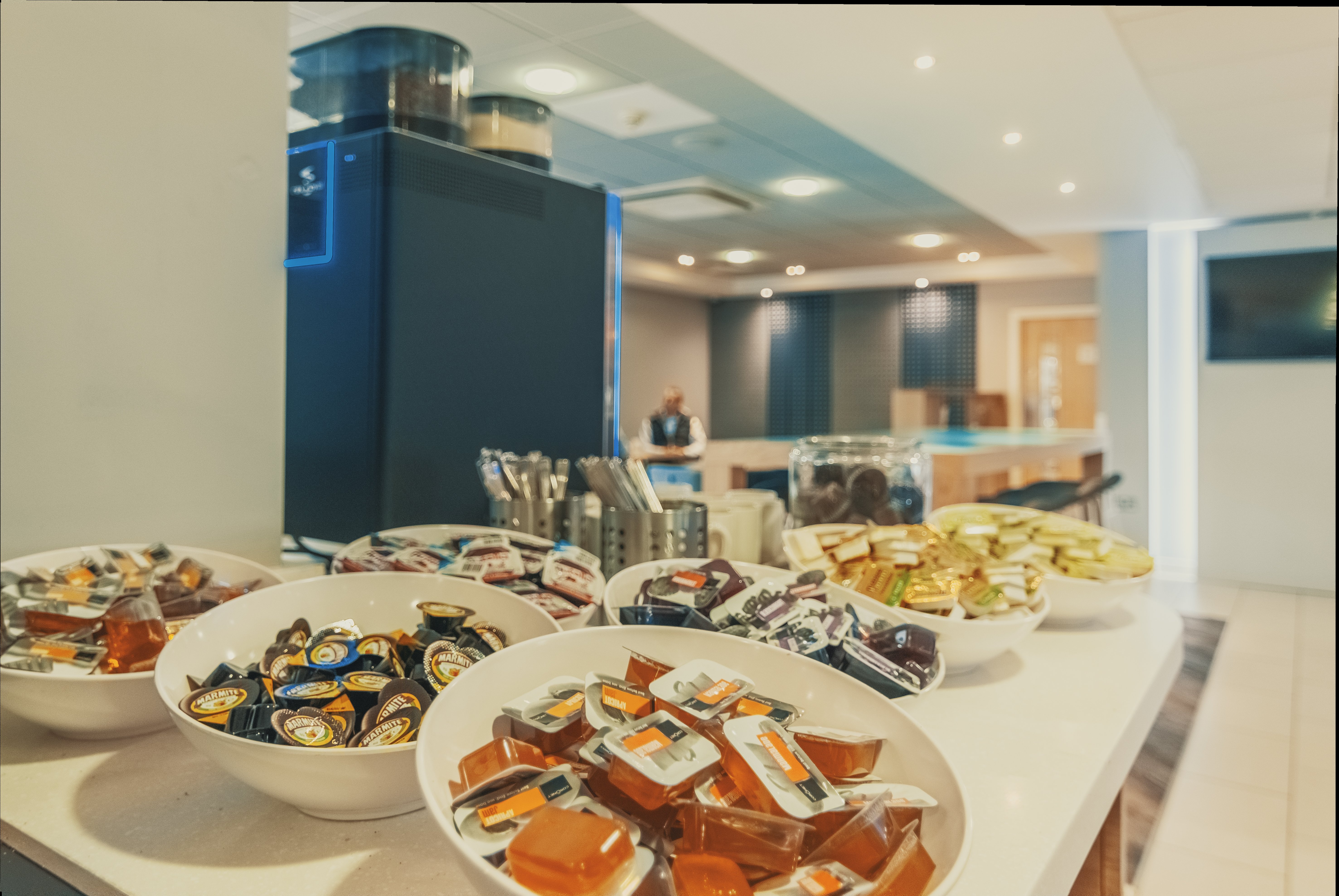 Holiday Inn Express Kettering 50/52