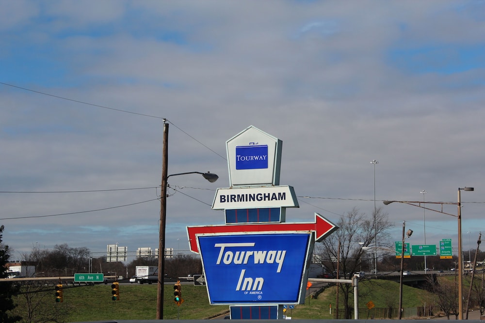 Tourway Inn 29/58