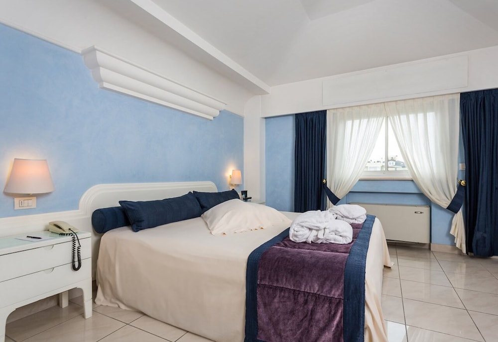 Hotel Lunariccione 10/36