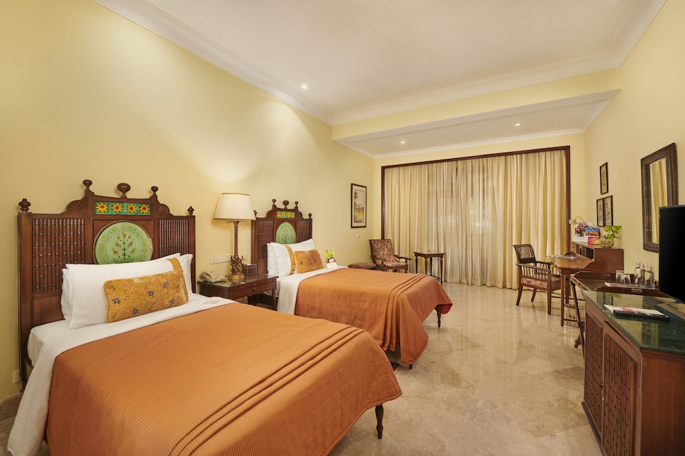 The Lalit Golf And Spa Resort Goa 12/50