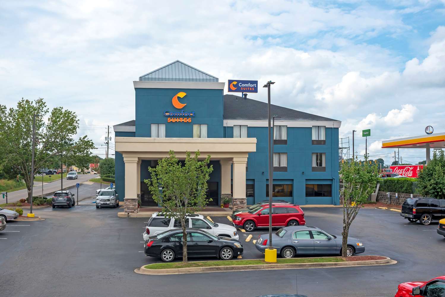 Comfort Suites Fultondale I-65 near I-22 32/35