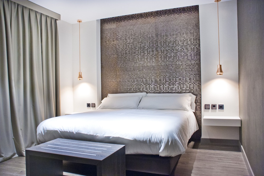 Sant Jordi Boutique Hotel 21/69