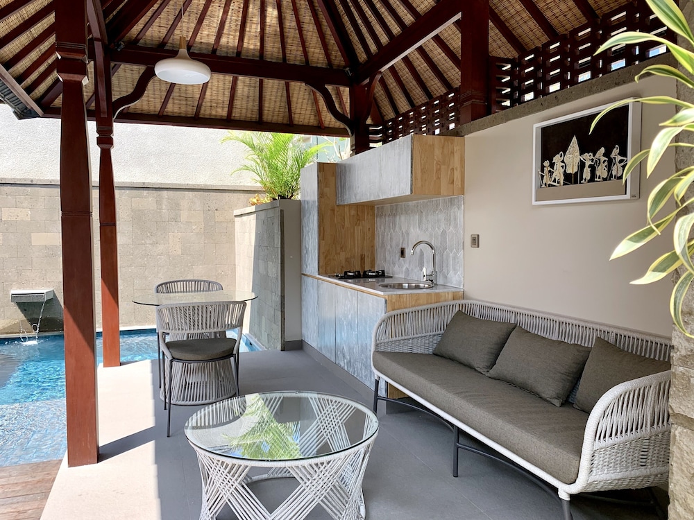 Theanna Eco Villa And Spa 50/72