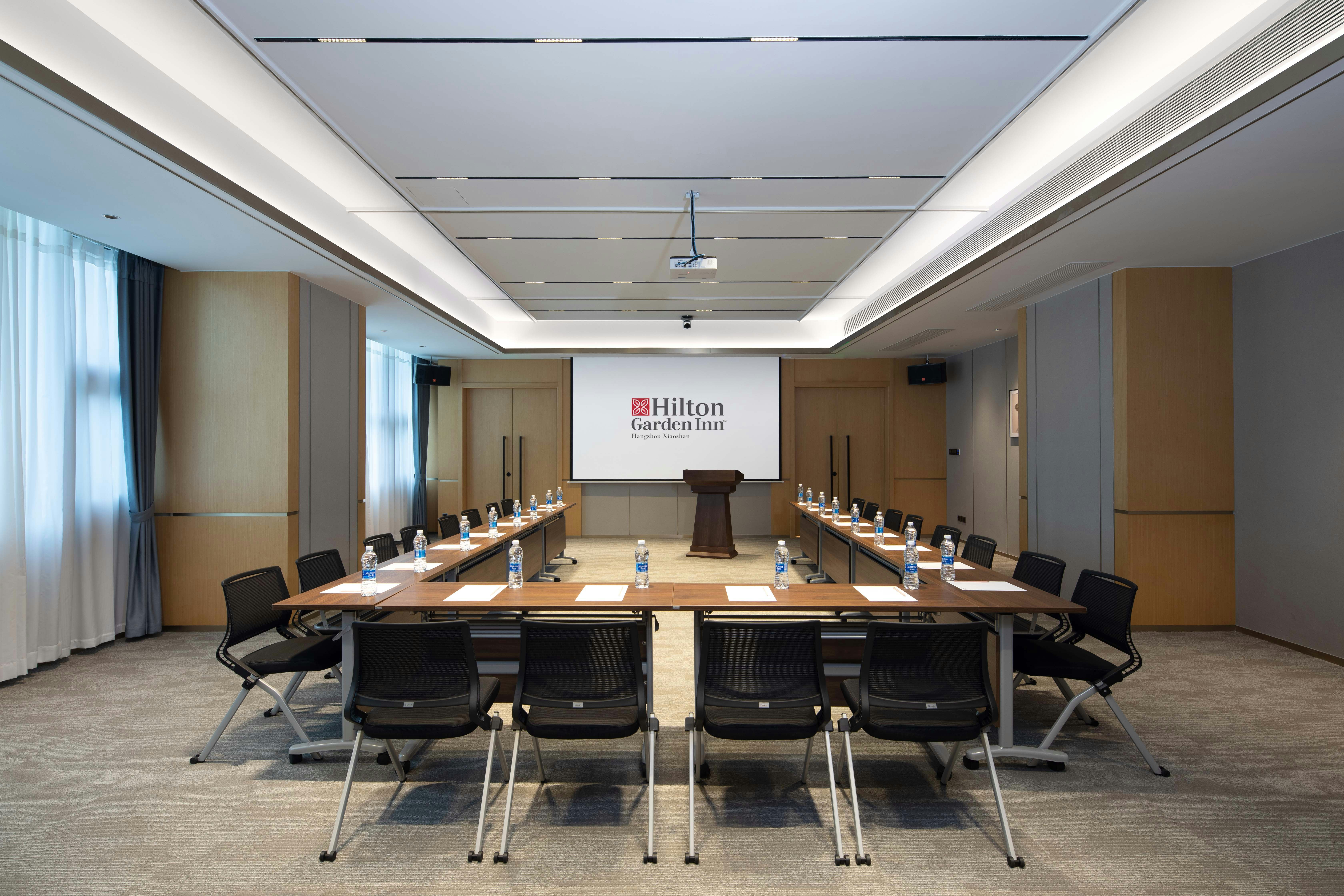 Hilton Garden Inn Hangzhou Xiaoshan 20/21