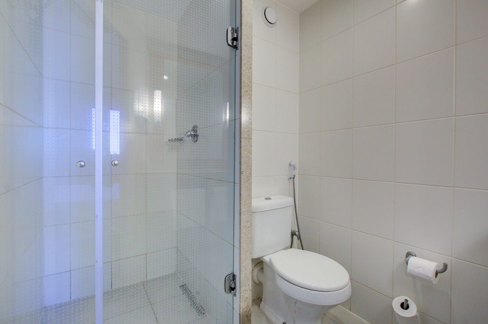 Ibis Vitoria Praia De Camburi 46/48