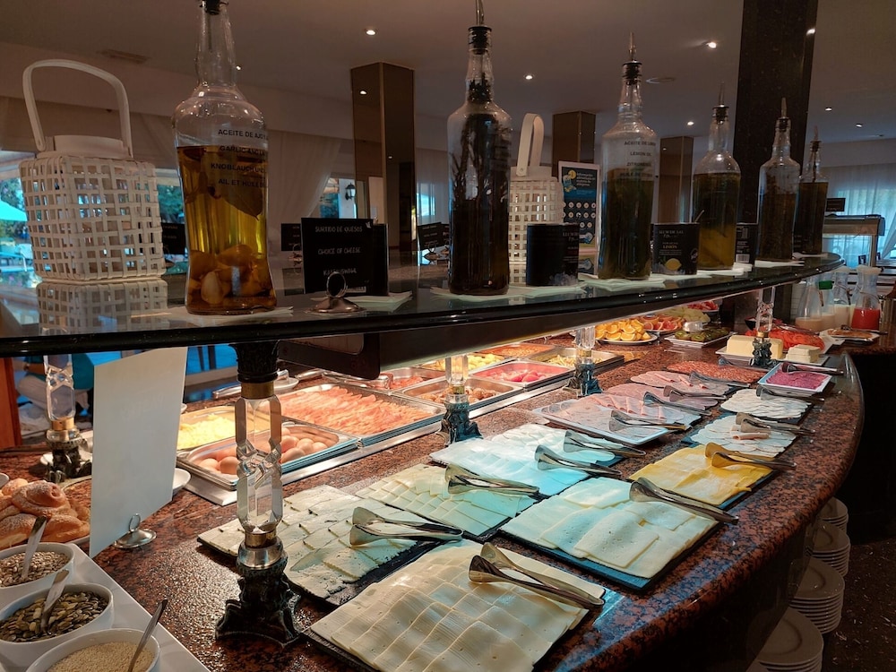 Hotel ROC Oberoy Adults Only +16 40/64