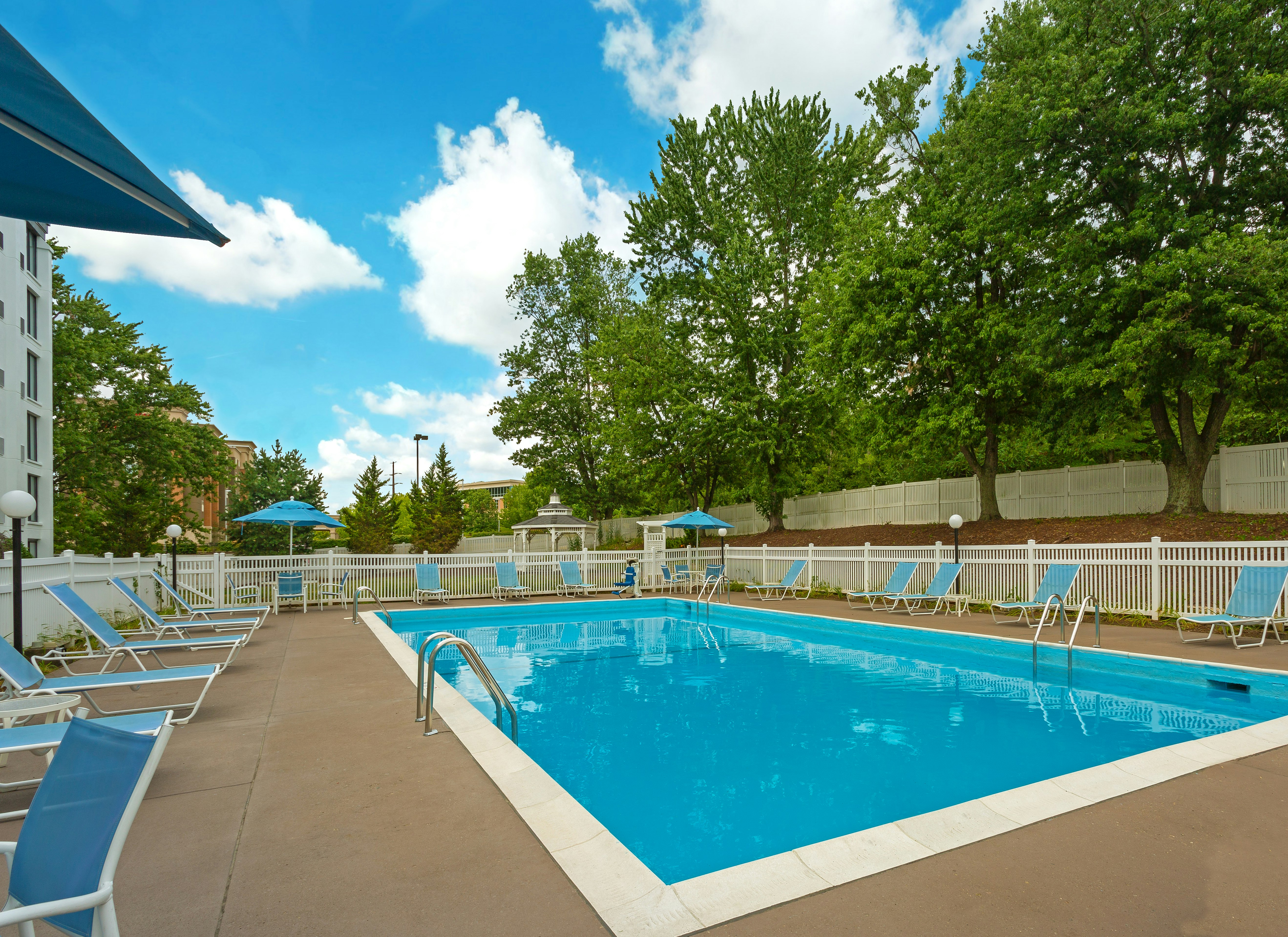 DoubleTree by Hilton Washington Meadow Lands Casino Area 24/49