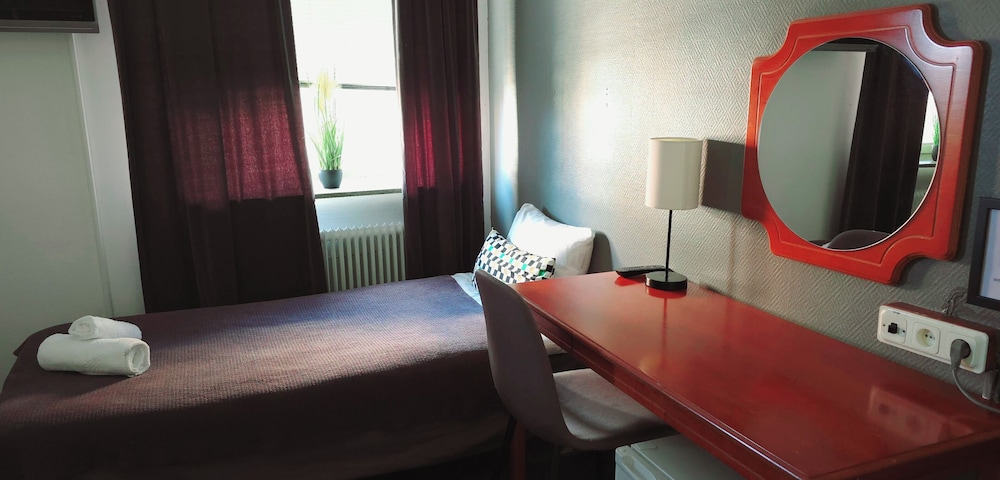 Hotell Drott 20/42