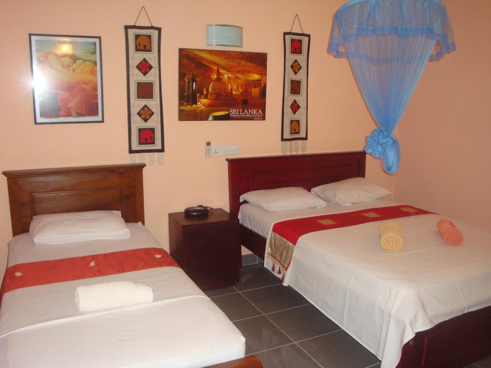Days Inn Kandy 17/50