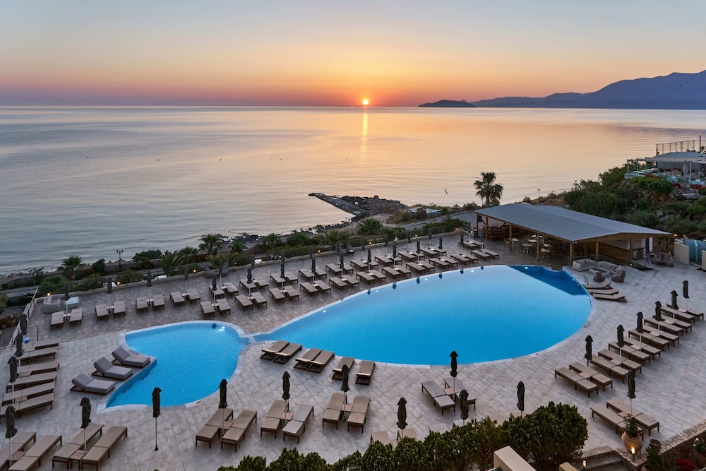 Blue Marine Resort and Spa 70/71