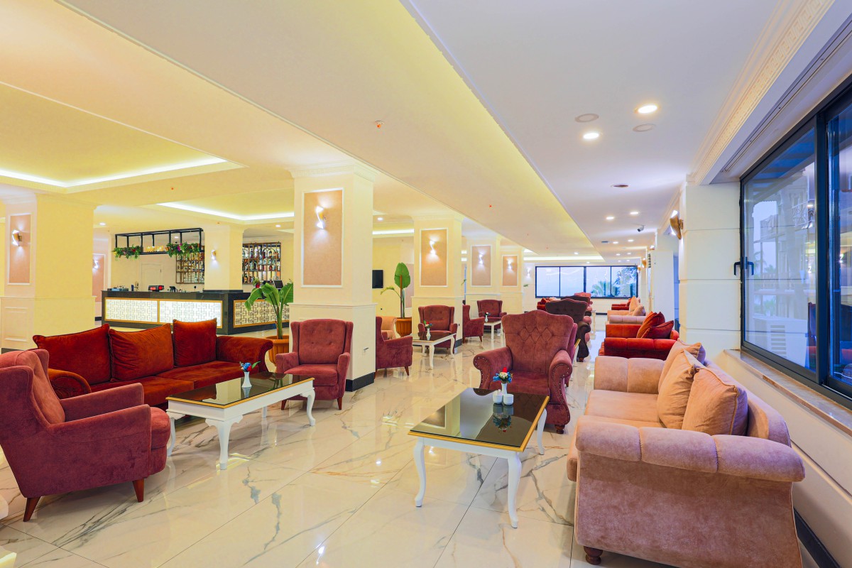 Eos Beach Hotel 38/55