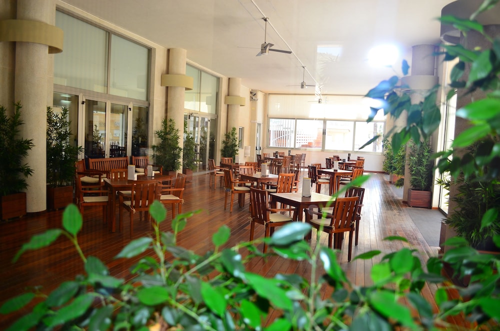 Hotel Santamarta 33/45