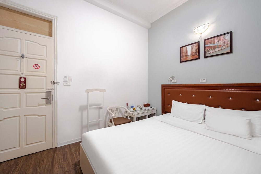 SUPERIOR, DOUBLE BED