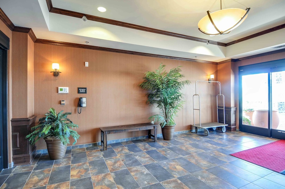 Hampton Inn & Suites Pinedale 6/42