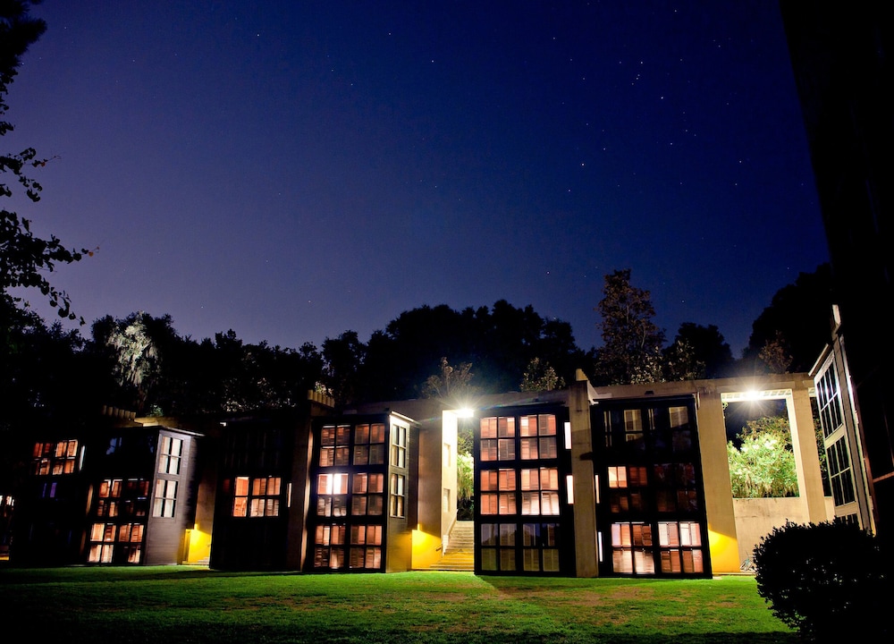 The Inn At Middleton Place 2/62