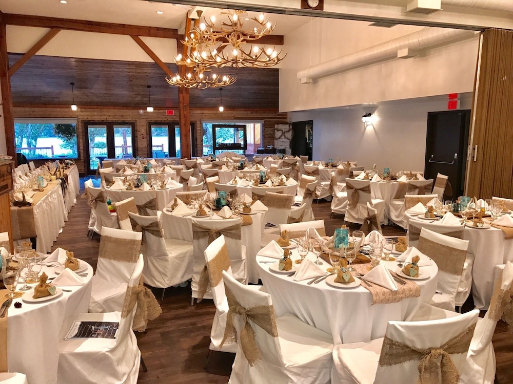 Bayshore Inn Resort And Spa 39/54