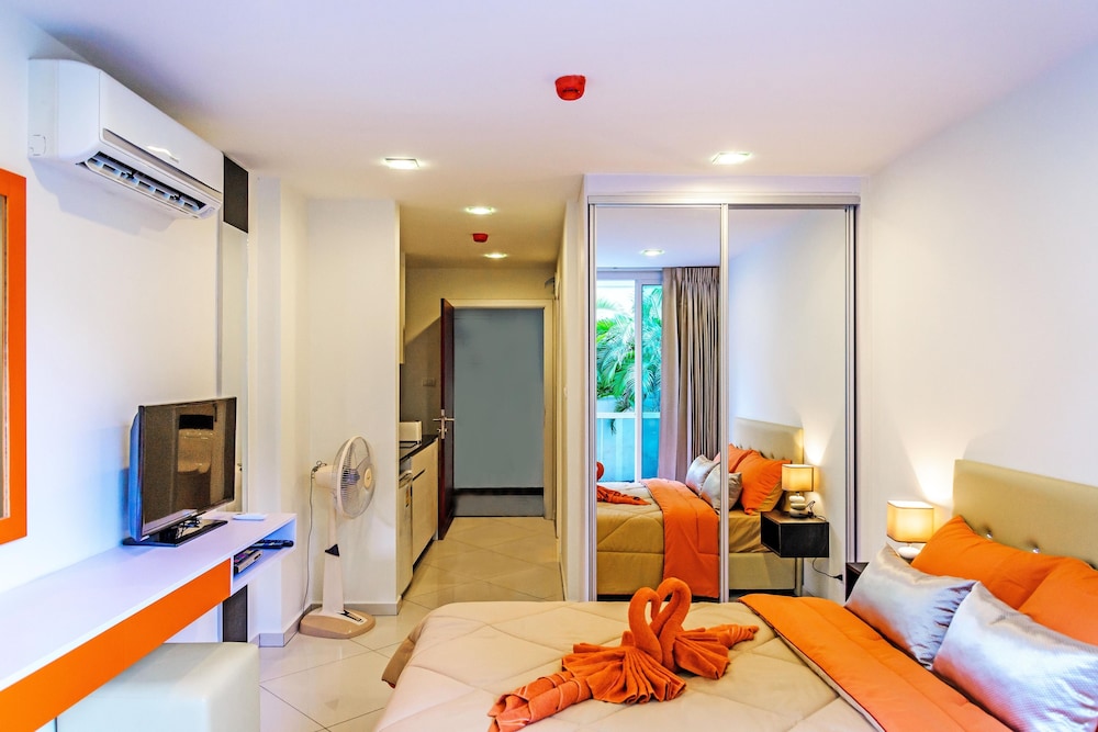 Art On The Hill By Pattaya Sunny Rentals 37/46
