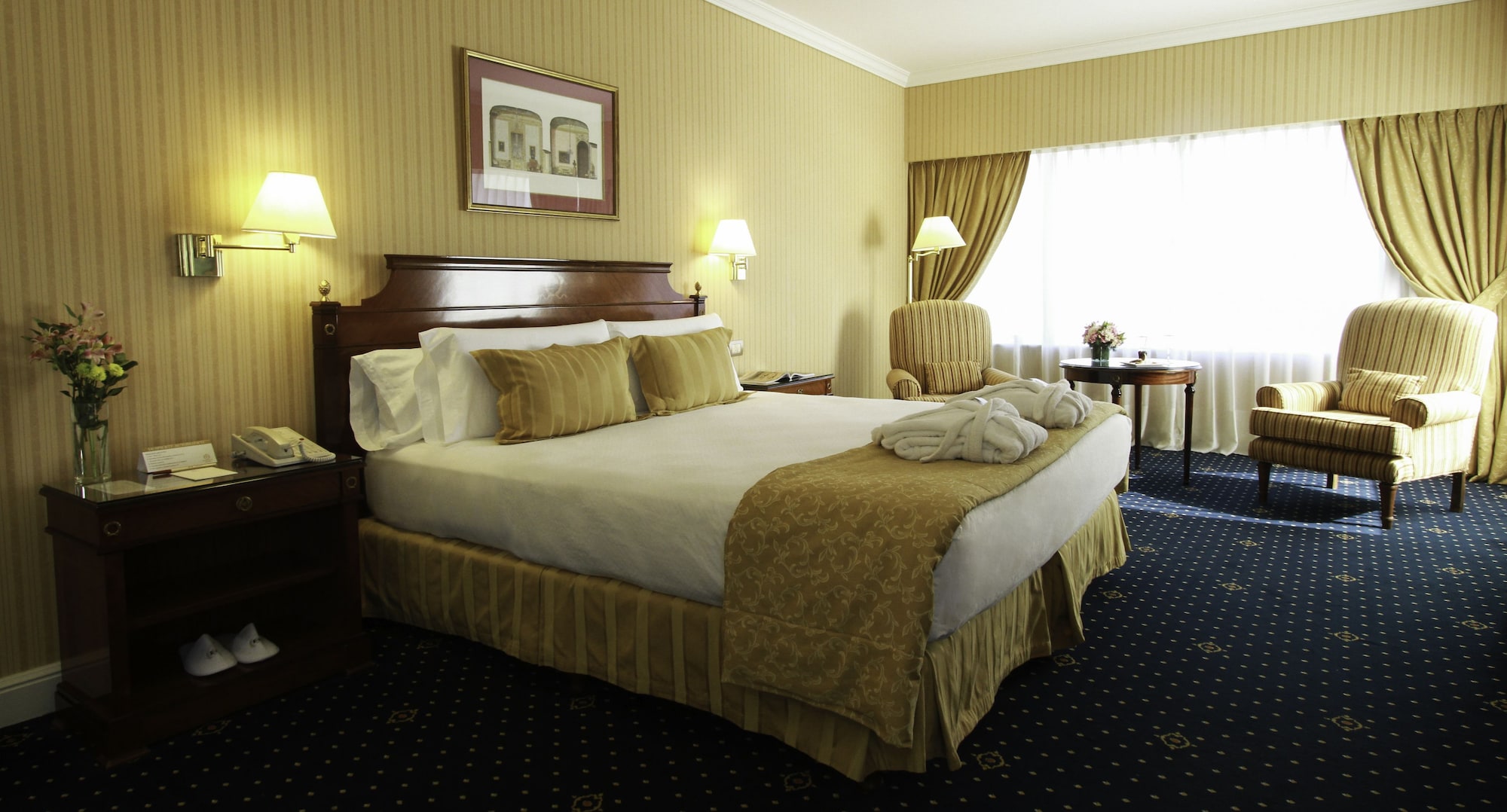 جناح ركني بسرير كينج، Hotel Emperador Buenos Aires 4/10