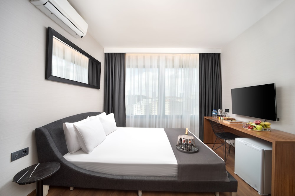 Nish Suite Atasehir 16/37
