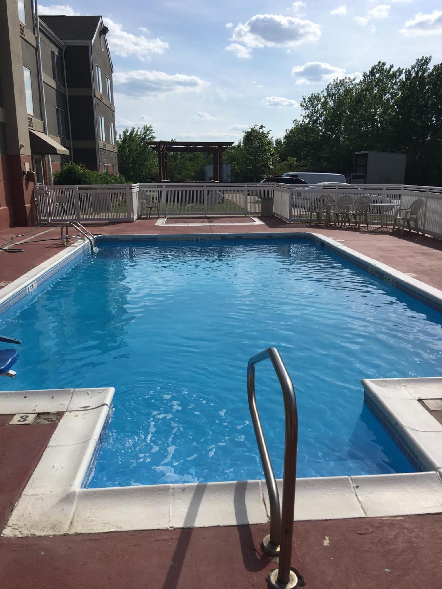 America's Best Inn Of Fairfield/Birmingham 12/21