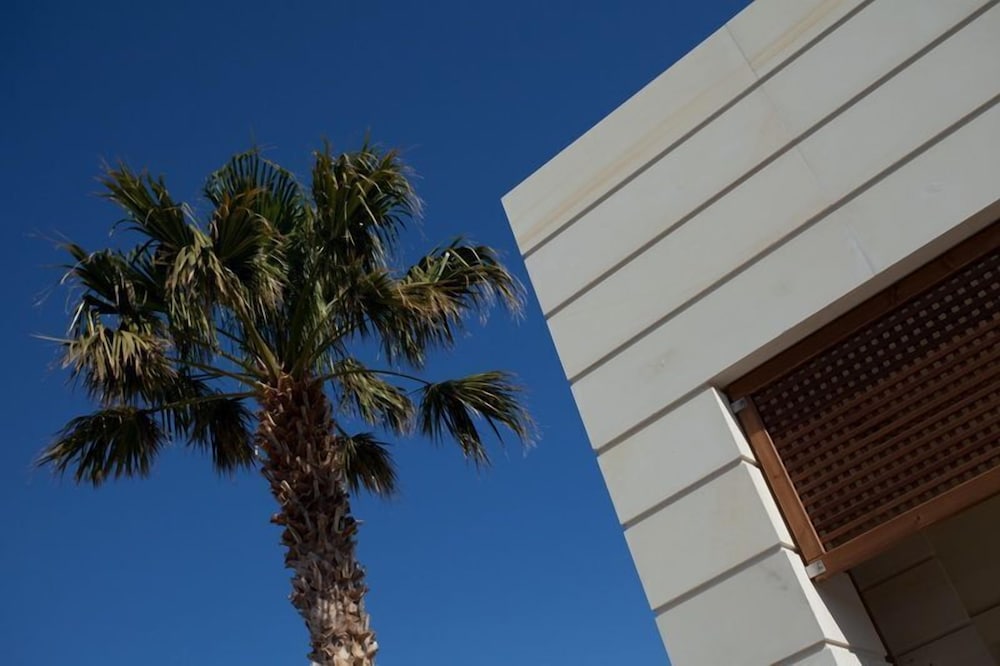 Bella Beach Hotel in HERSONISSOS