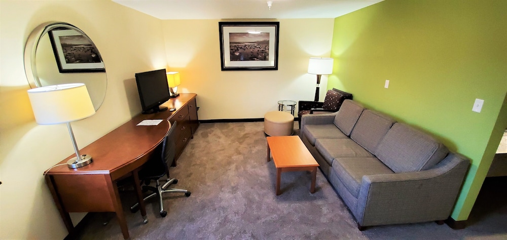 Travel Inn & Suites 29/50