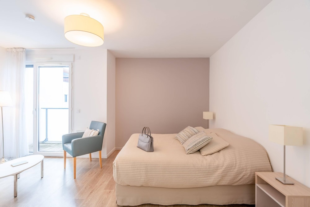Quality Aparthotel Bourgoin-Jallieu 9/20
