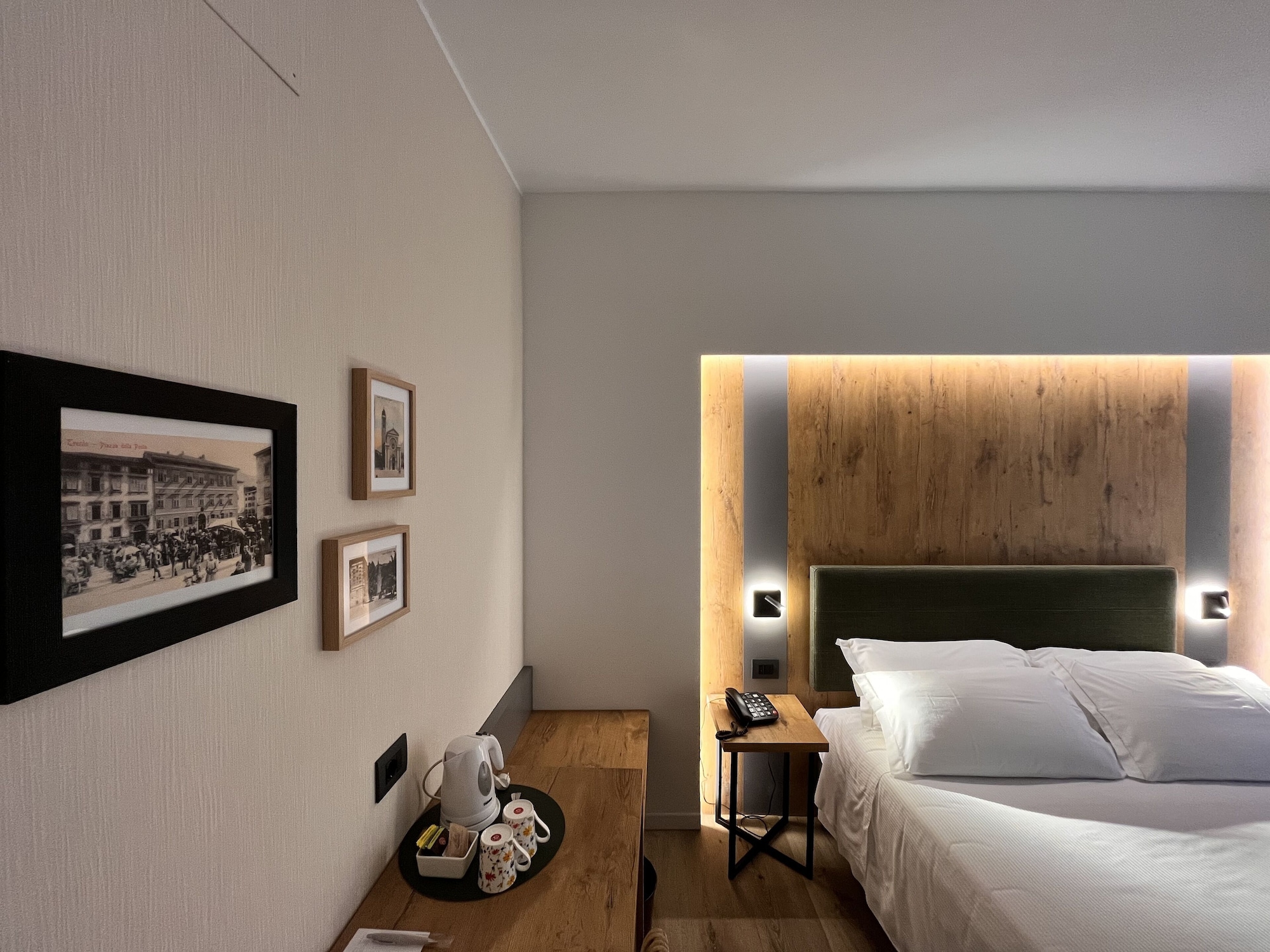SUPERIOR, DOUBLE BED