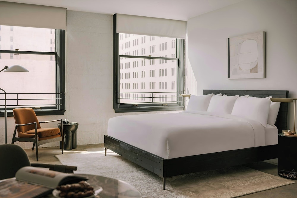 Sonder by Marriott Bonvoy The Winfield Apartments Downtown LA 15/58