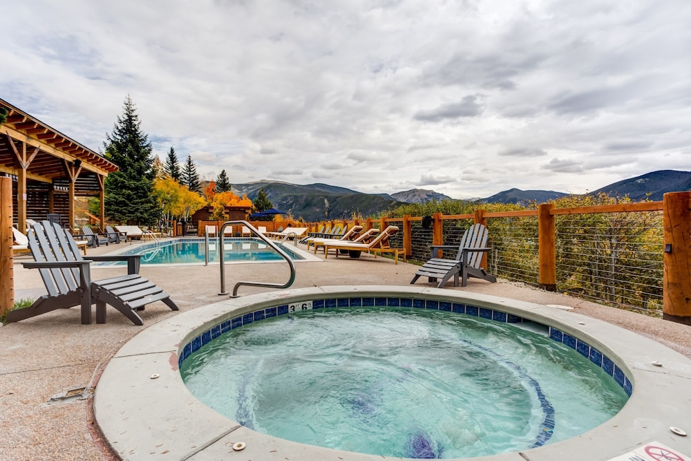 Grand Lake Lodge 28/50