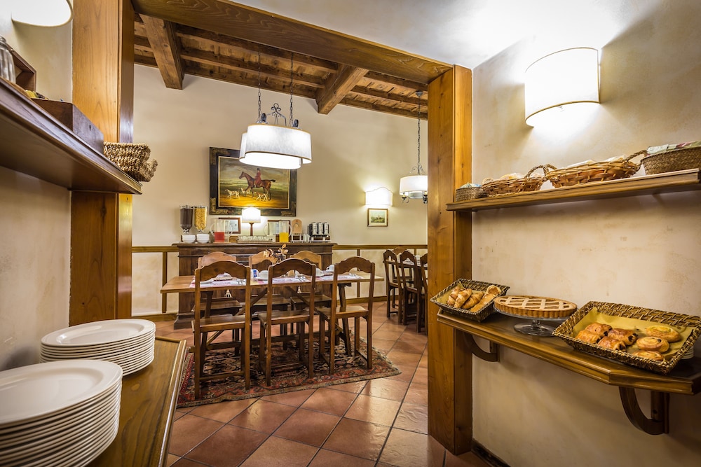 Hotel Marios 53/56