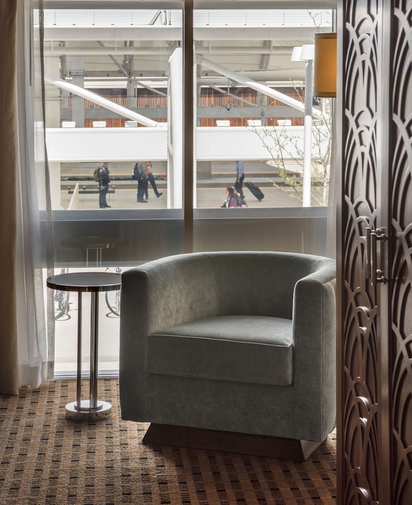 The Crawford Hotel 41/65