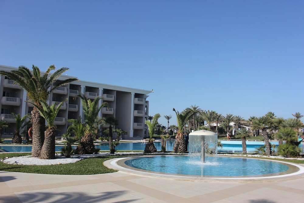 Royal Thalassa Monastir 69/73