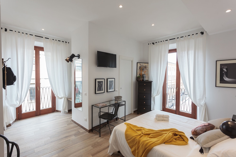 SUPERIOR, DOUBLE BED
