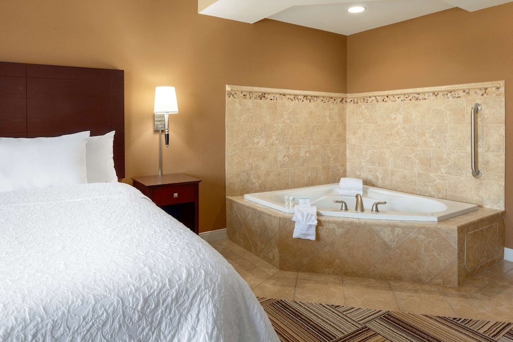 Hampton Inn Knoxville East 21/55