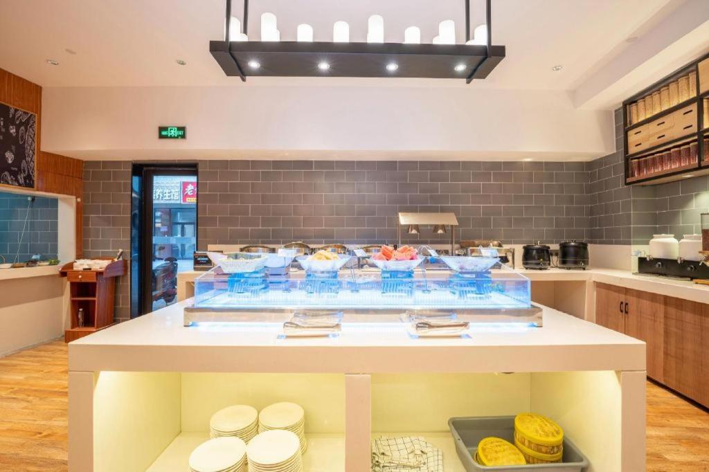 Echarm Hotel Nanjing Lishui High-speed Railway Station Wuzhou Trade City 13/42
